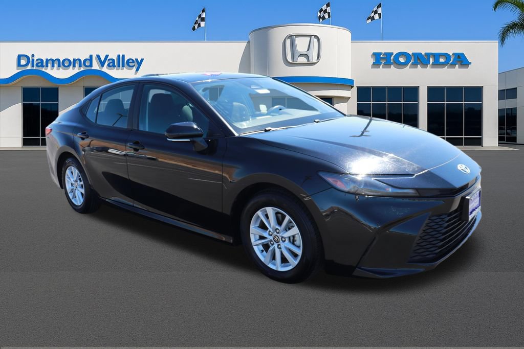 Used 2025 Toyota Camry LE w/ Convenience Package FWD 360° Tour