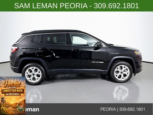 New 2026 Jeep Compass Latitude image 8