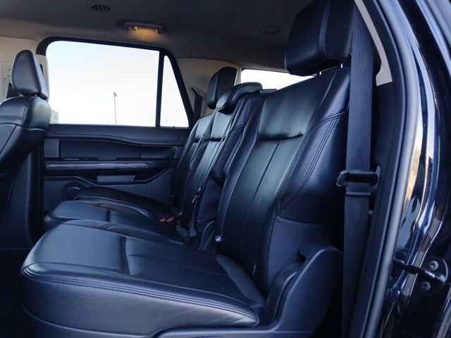 Used 2024 Ford Expedition Max XLT image 12