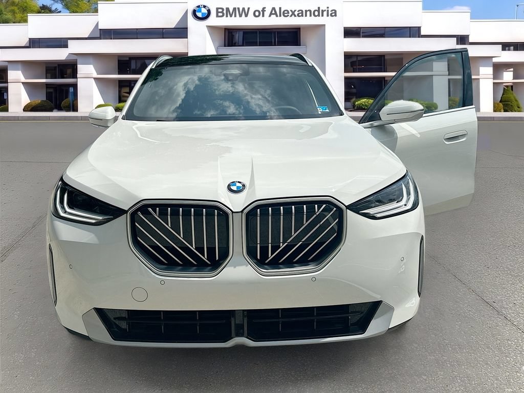 New 2026 BMW X3 xDrive30i w/ Convenience Package AWD/4WD image 2