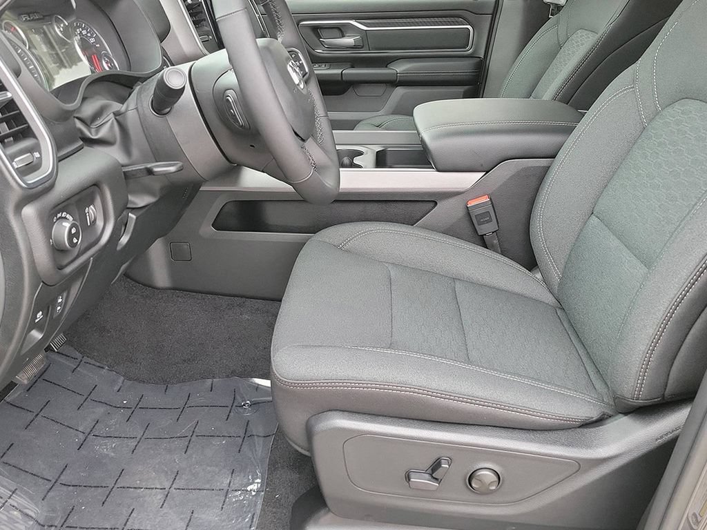 New 2026 RAM 1500 Big Horn w/ Night Edition RWD image 26