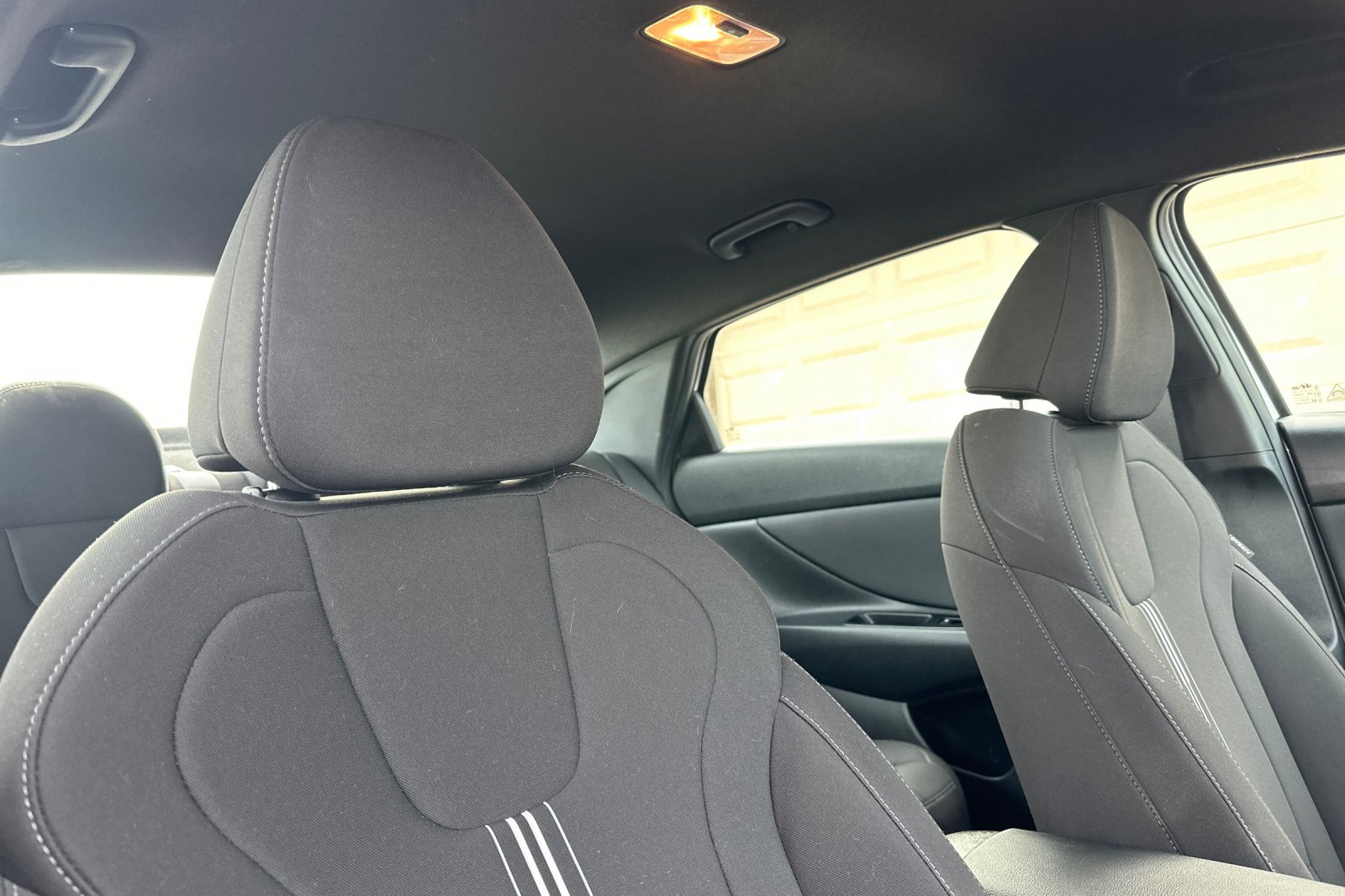 Certified 2025 Hyundai Elantra SEL image 16