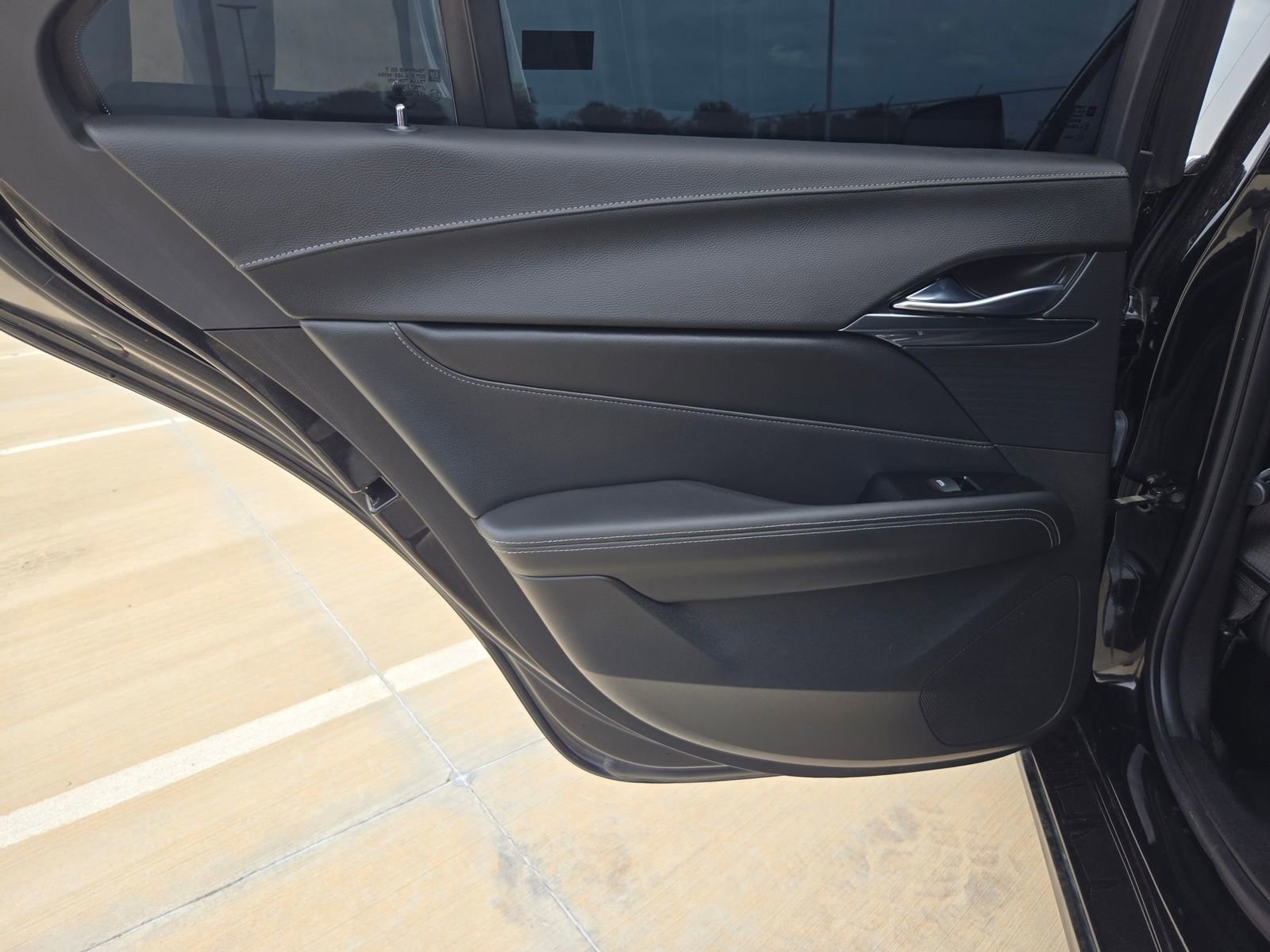 Used 2023 Cadillac CT4 Luxury RWD image 14