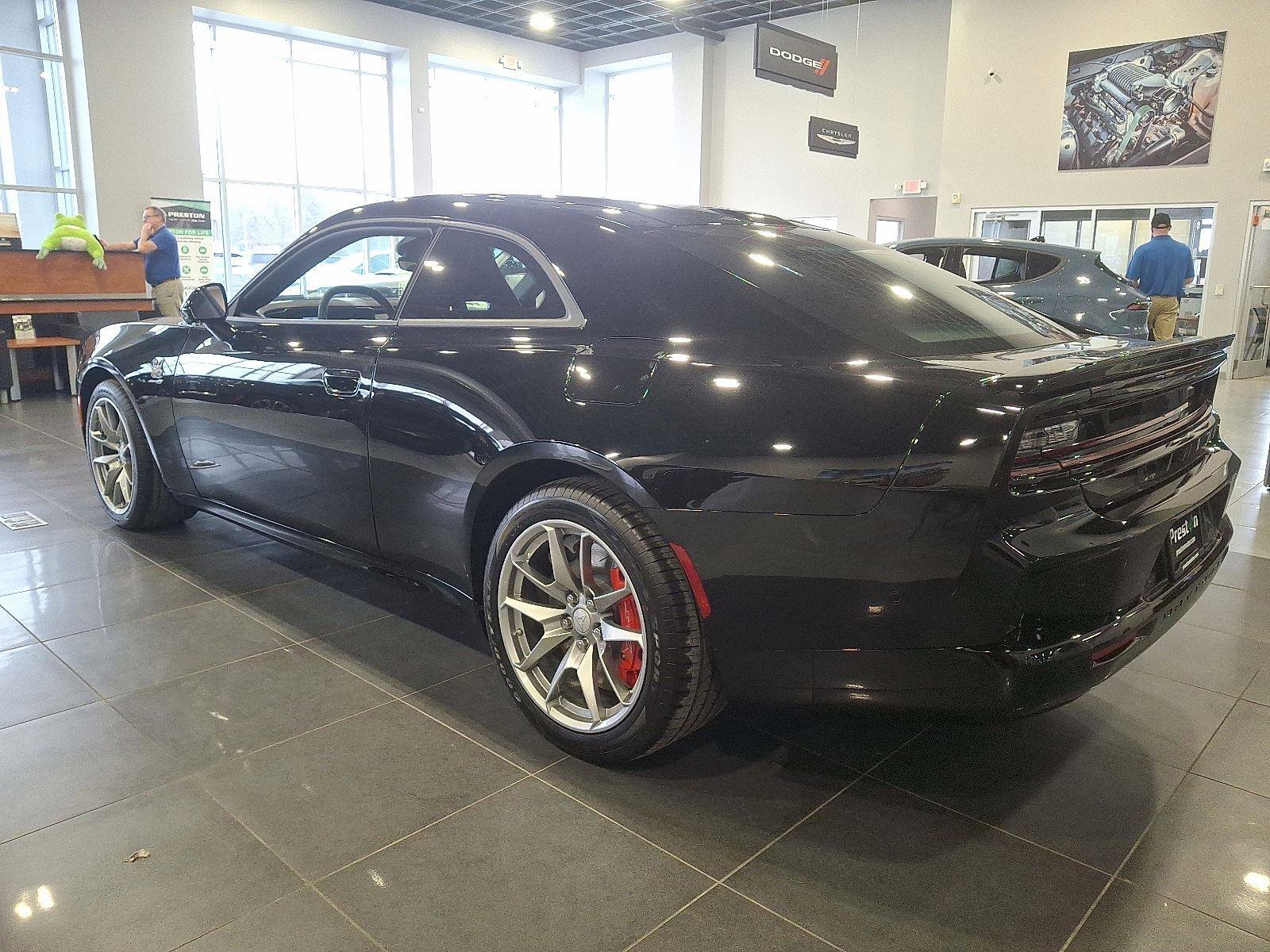 New 2025 Dodge Charger Scat Pack w/ Track Pack image 4