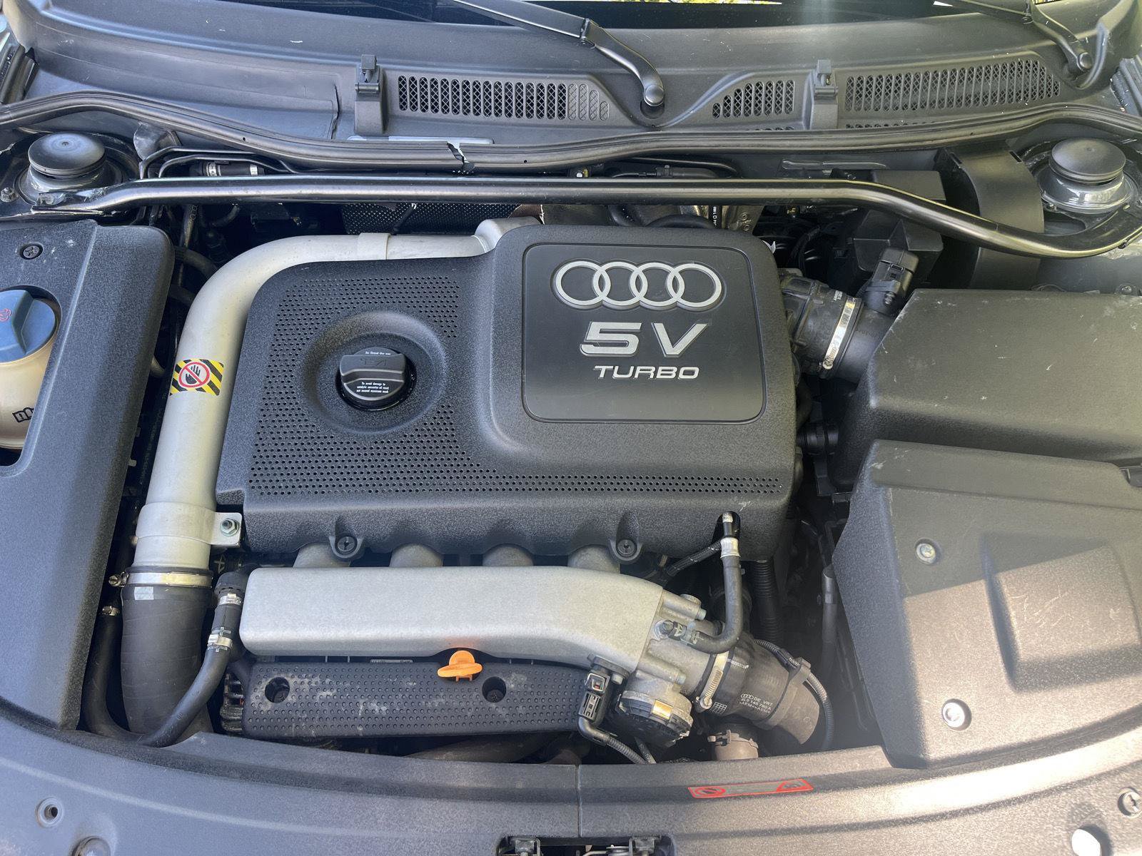 Used 2001 Audi TT 1.8T AWD/4WD image 12