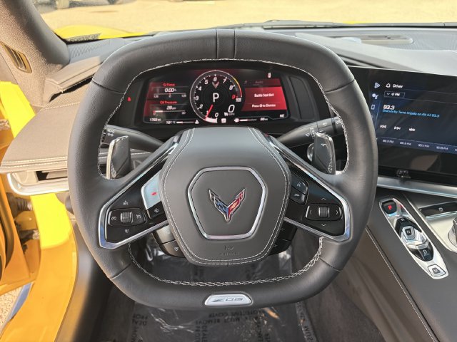 Used 2025 Chevrolet Corvette Z06 RWD image 10