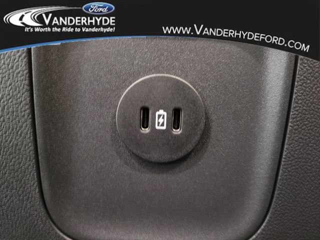 New 2026 Ford Escape SE FWD image 14