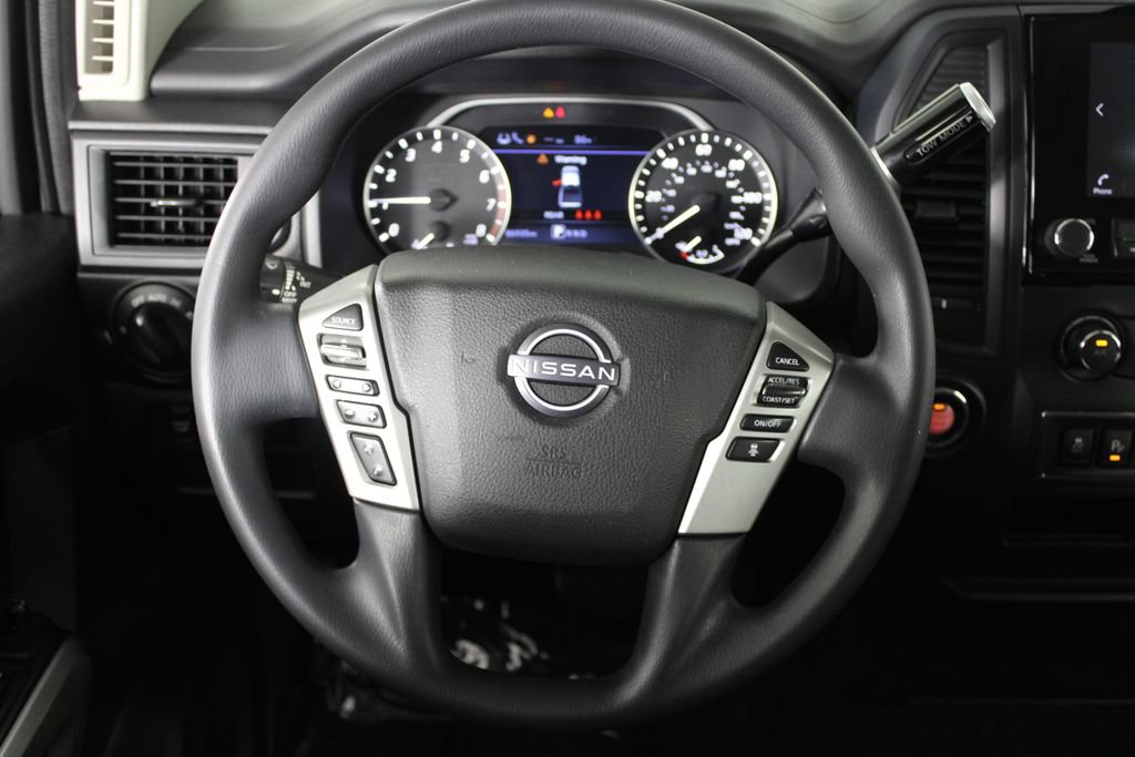 Certified 2023 Nissan Titan SV RWD image 21