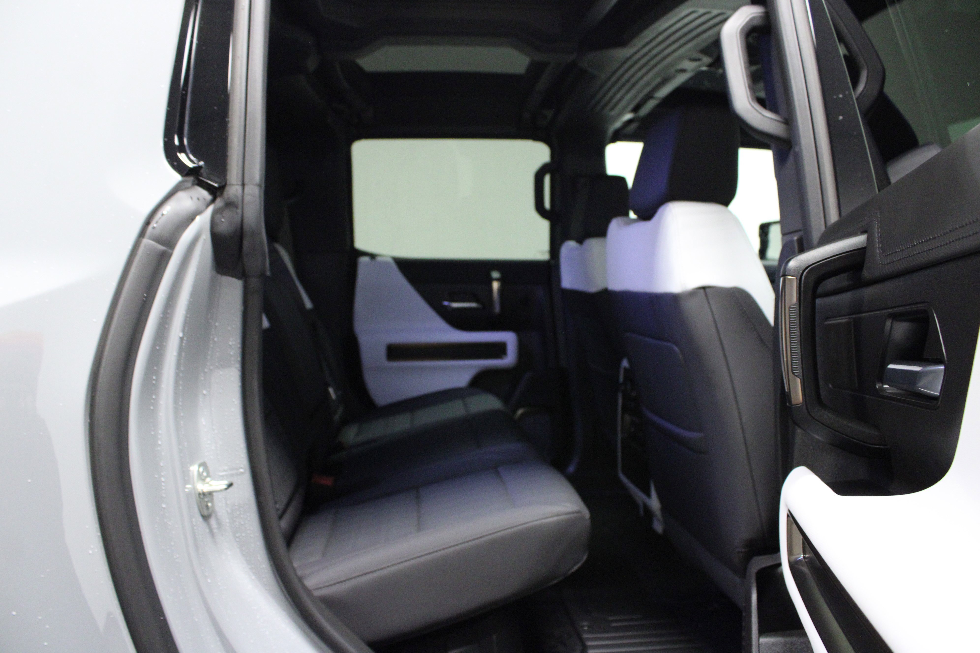 Used 2025 GMC Hummer EV 3X image 15