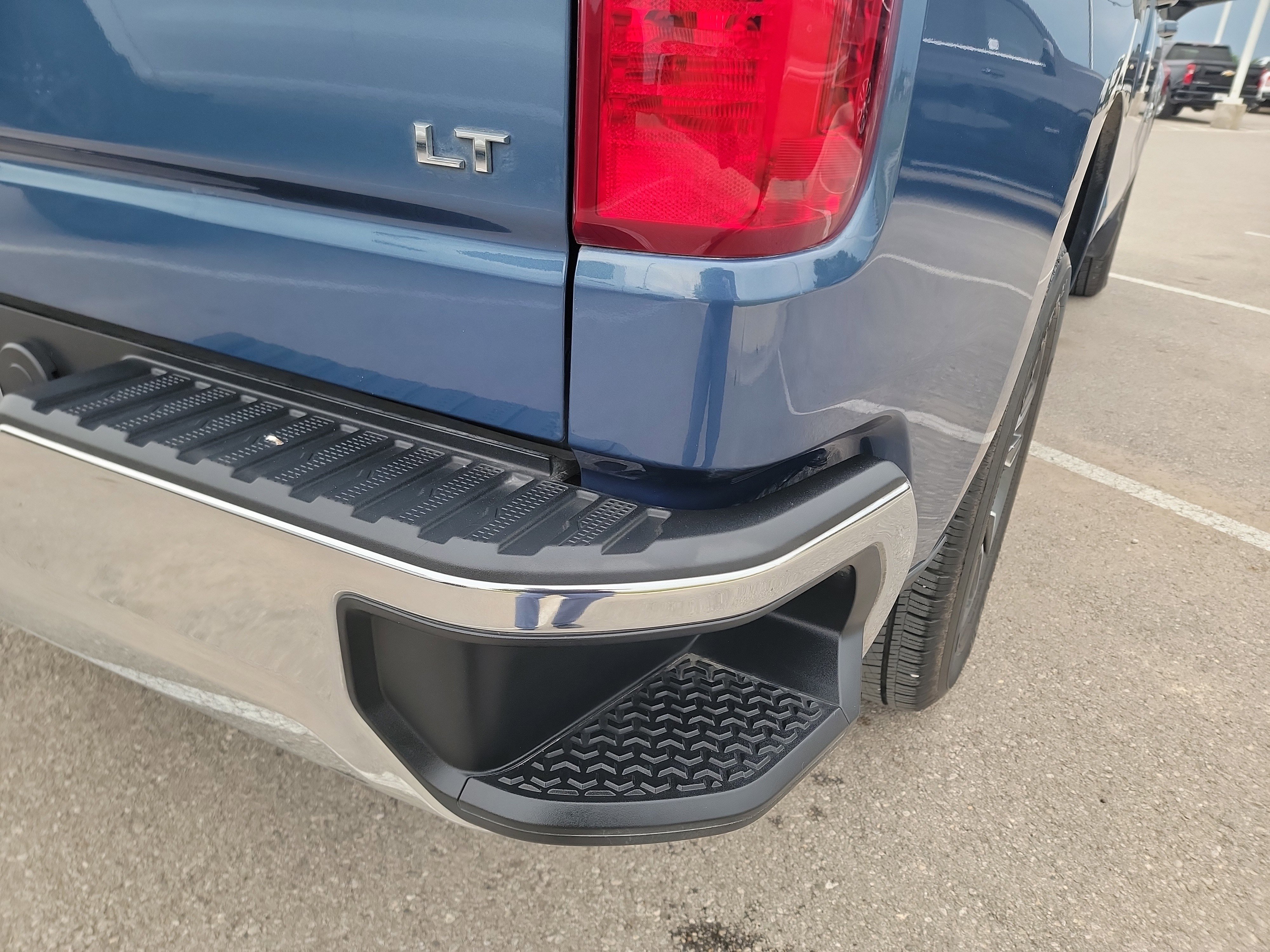 Certified 2024 Chevrolet Silverado 1500 LT w/ Texas Edition Plus RWD image 10