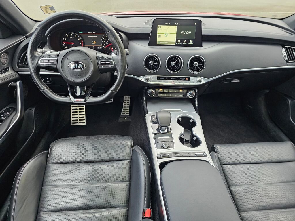Used 2020 Kia Stinger GT2 image 15