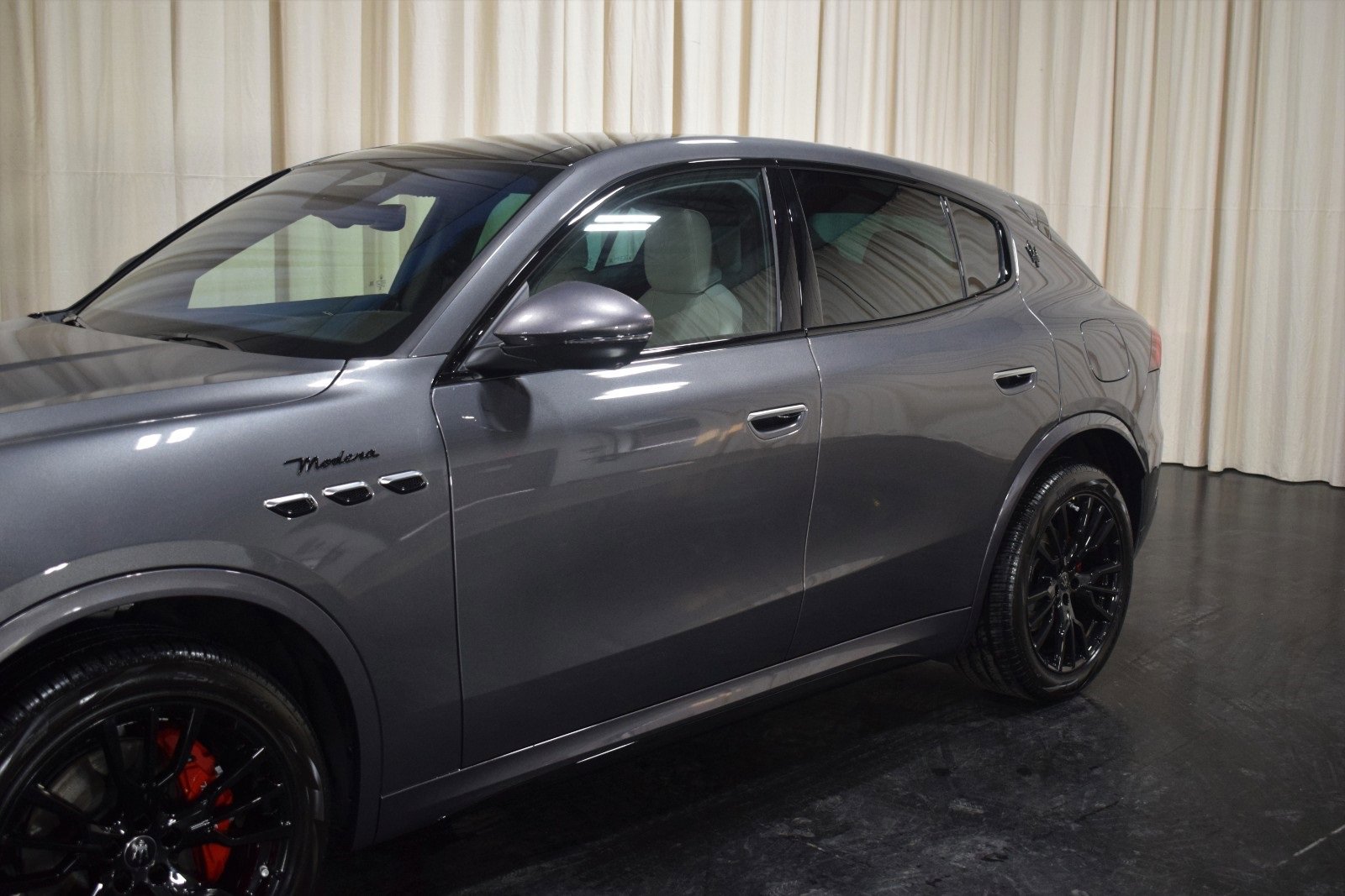 New 2024 Maserati Grecale Modena image 2