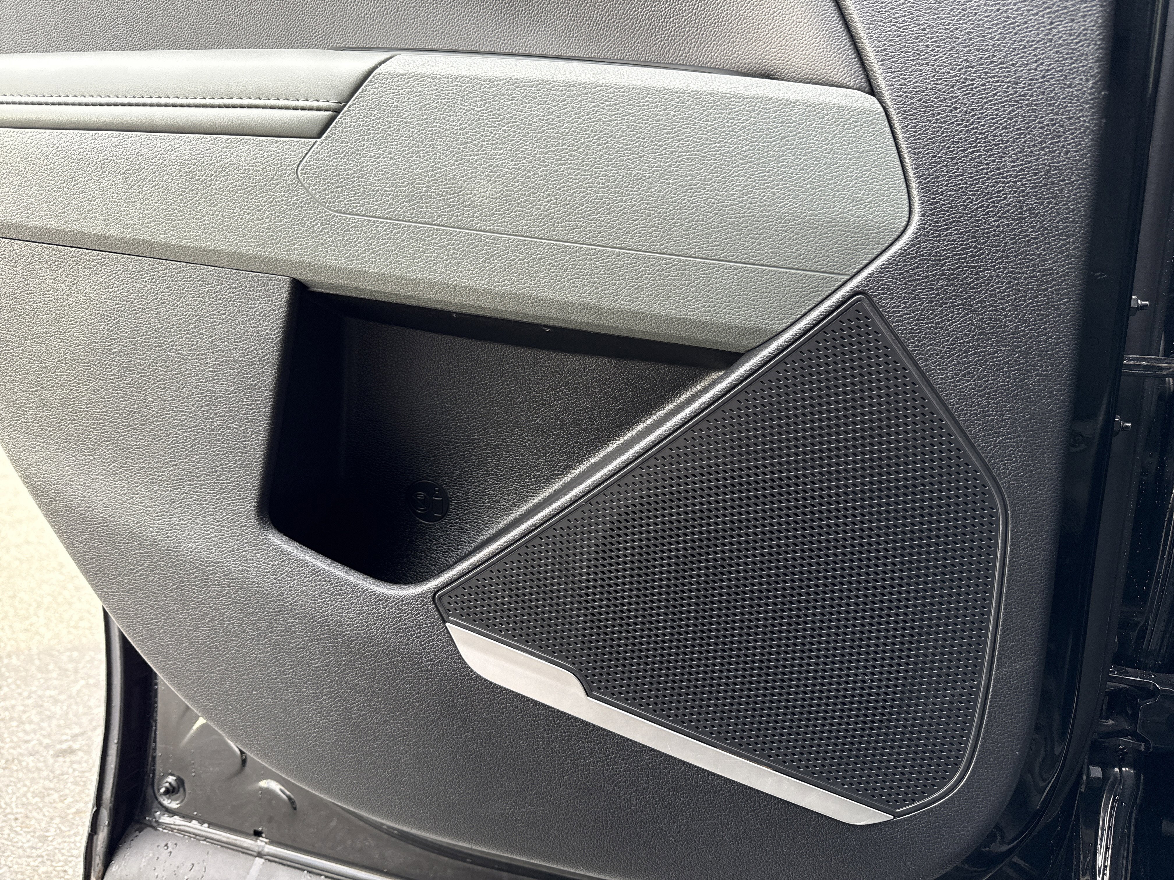 Used 2023 Kia Sportage X-Line w/ X-Line Premium Package image 31