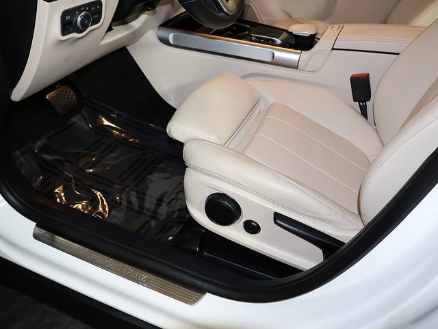 Used 2022 Mercedes-Benz GLB 250 4MATIC image 26