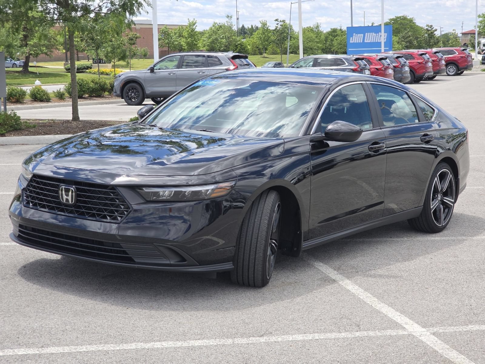 Used 2025 Honda Accord Sport image 14