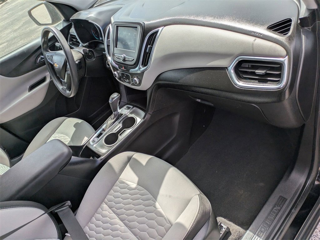 Used 2020 Chevrolet Equinox LT image 25