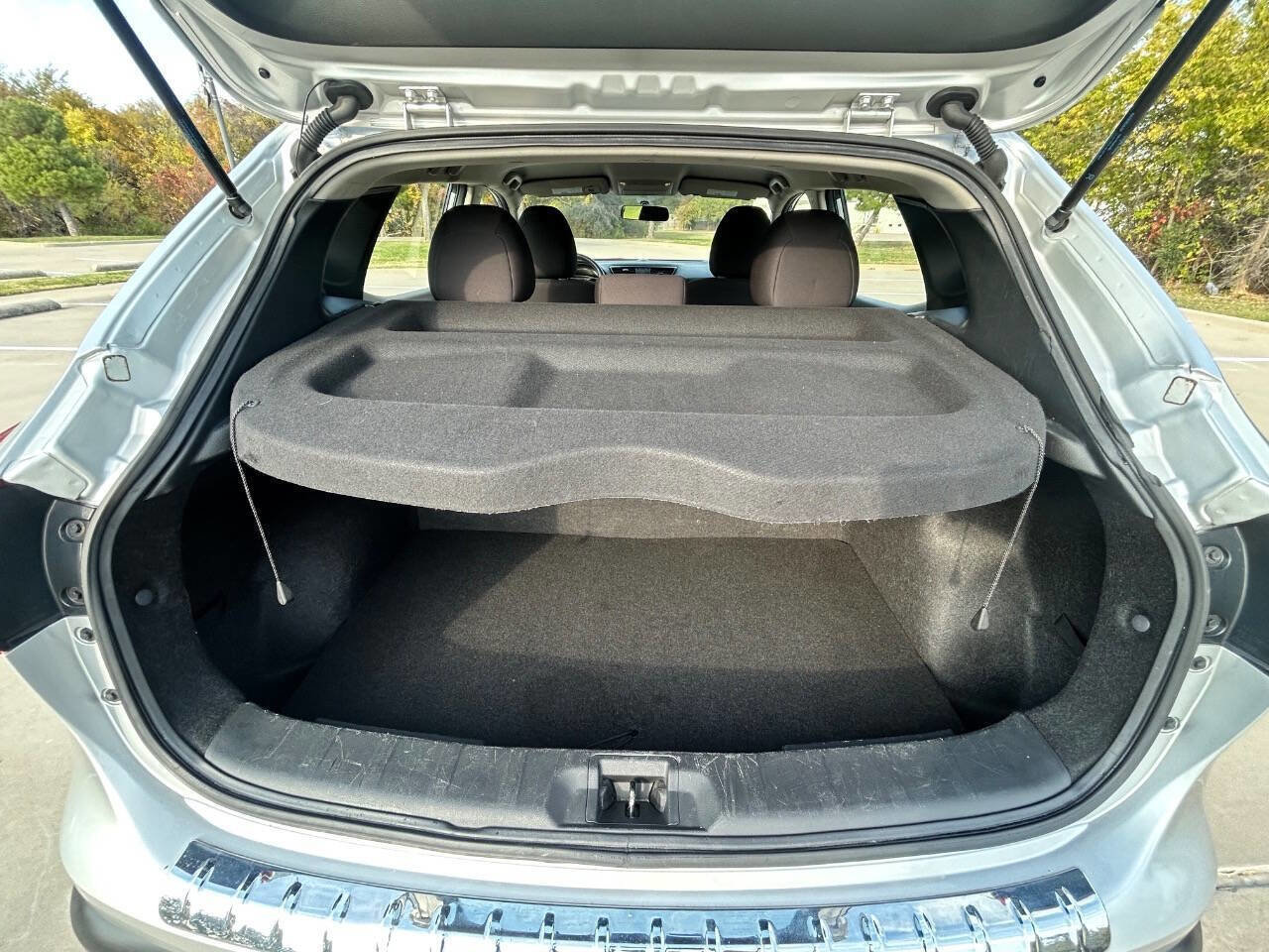 Used 2018 Nissan Rogue Sport S w/ S Appearance Package image 11