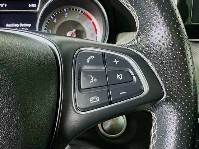 Used 2017 Mercedes-Benz GLA 250 4MATIC image 13