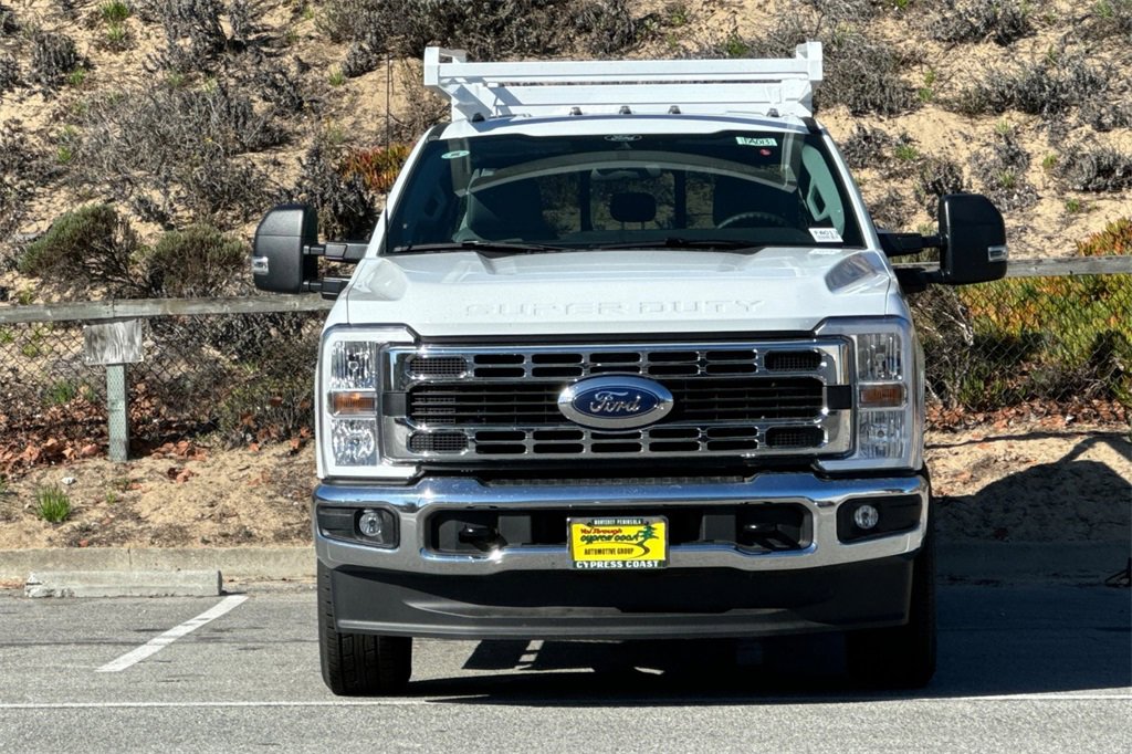 New 2026 Ford F350 XL w/ XL Chrome Package image 2