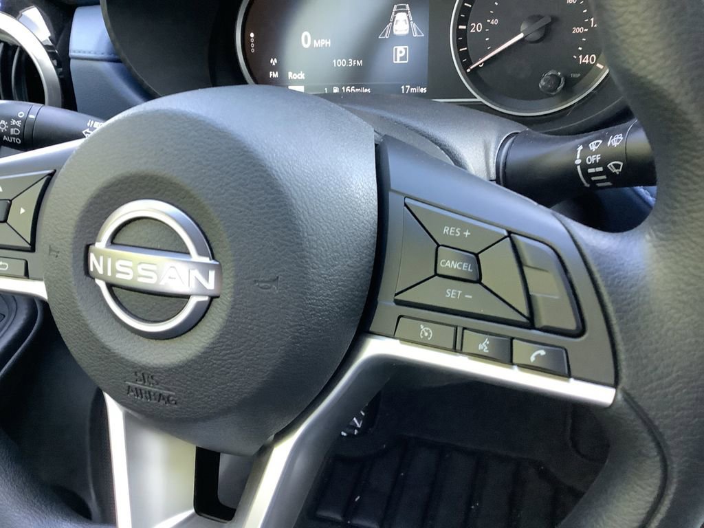 New 2025 Nissan Versa SV w/ Trunk Package FWD image 20