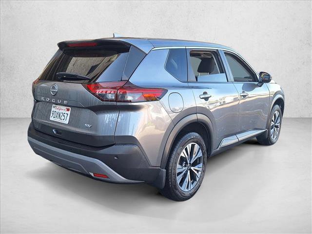 Used 2023 Nissan Rogue SV image 5