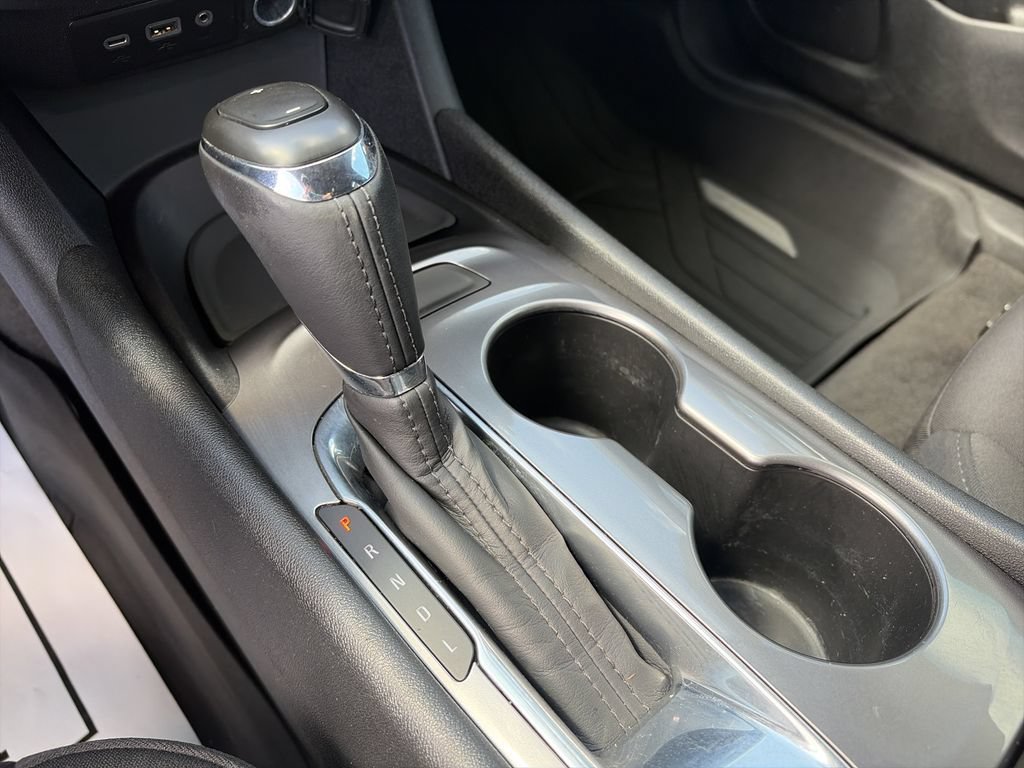 Used 2020 Chevrolet Malibu RS FWD image 25
