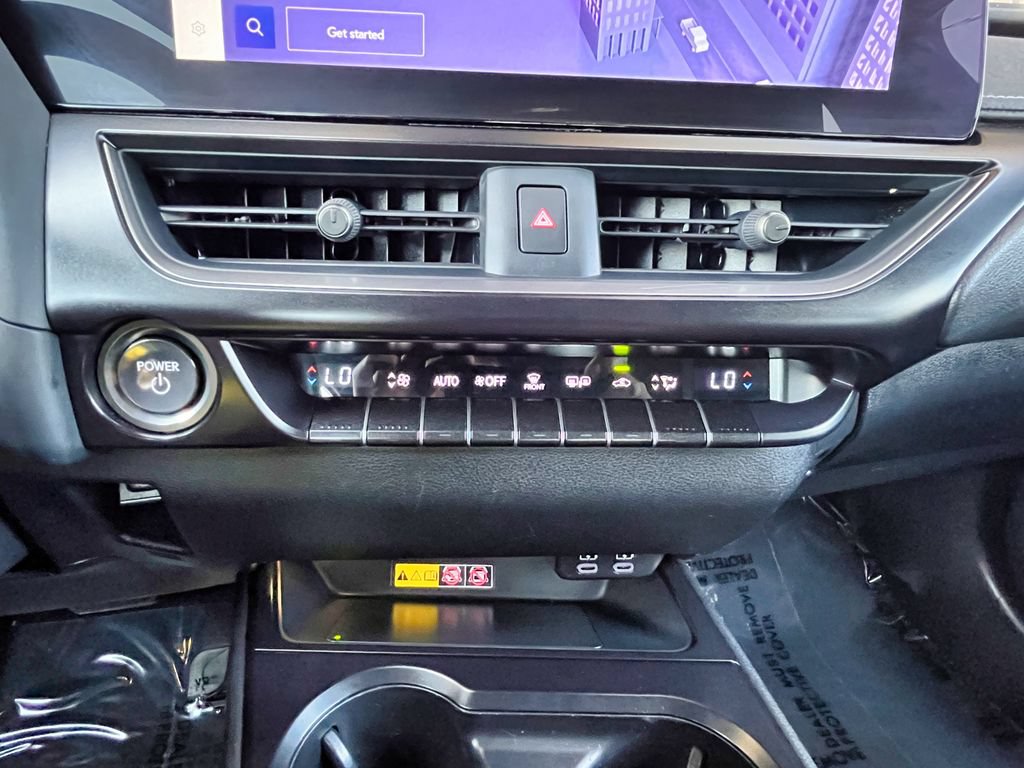 Used 2023 Lexus UX 250h AWD w/ Premium Package image 28