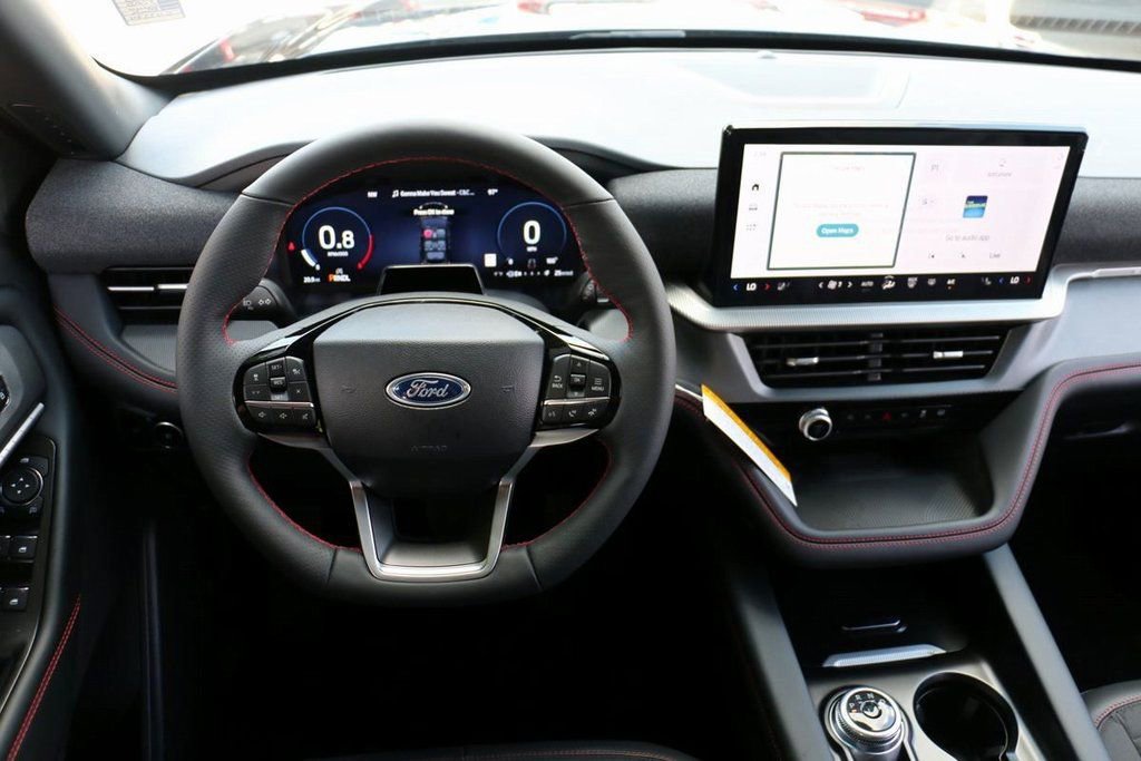 New 2026 Ford Explorer ST-Line w/ ST-Line Street Pack image 22