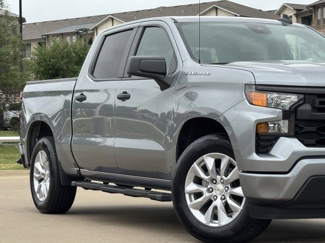 Used 2023 Chevrolet Silverado 1500 Custom RWD image 3