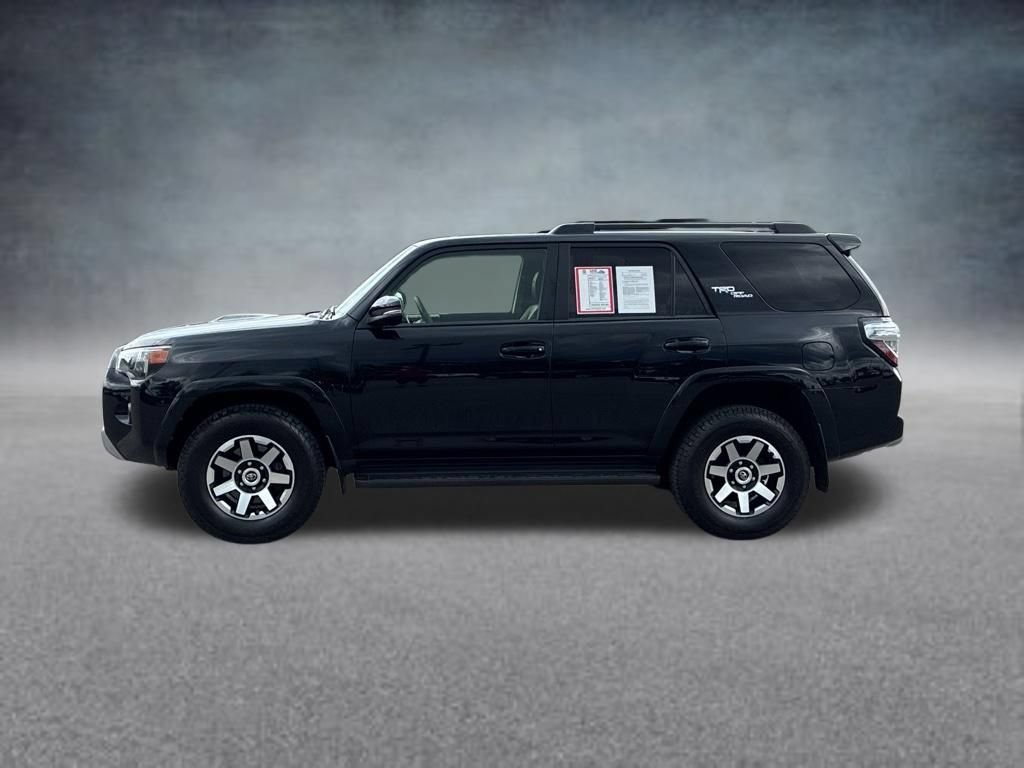 Used 2020 Toyota 4Runner TRD Off-Road Premium w/ Moonroof Package AWD/4WD image 2