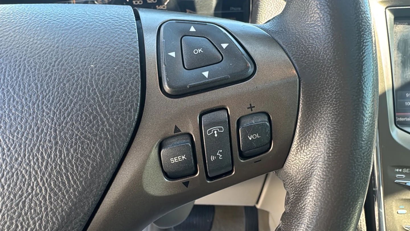 Used 2012 Lincoln MKX FWD w/ Wood Pkg image 14