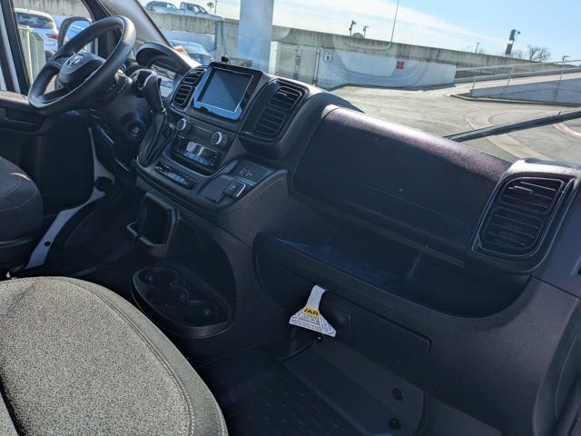 Used 2025 RAM ProMaster 2500 w/ Convenience Group image 6