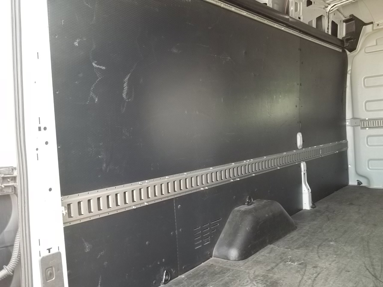 Used 2019 Ford Transit 350 148 High Roof Extended image 16