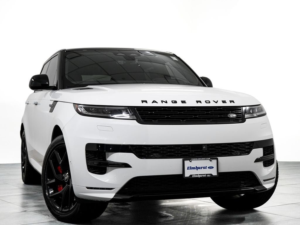Used 2025 Land Rover Range Rover Sport Dynamic SE AWD/4WD image 3