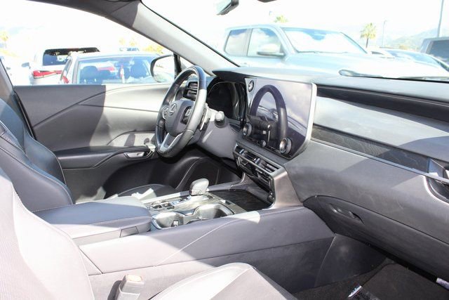 Certified 2023 Lexus RX 350 Premium Plus w/ Accessory Package (Z1) image 5