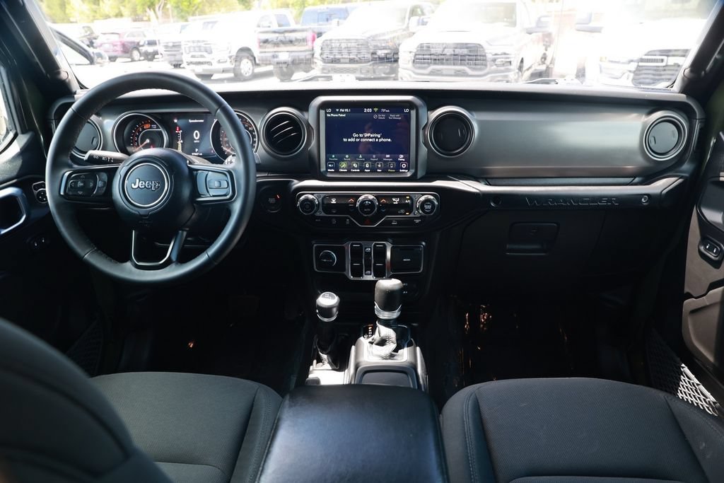 Used 2023 Jeep Wrangler Unlimited Sport AWD/4WD image 24
