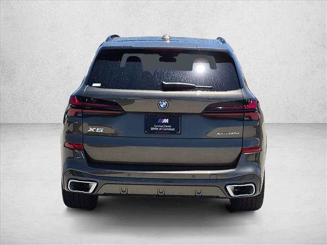 New 2026 BMW X5 xDrive50e w/ M Sport Package AWD/4WD image 7