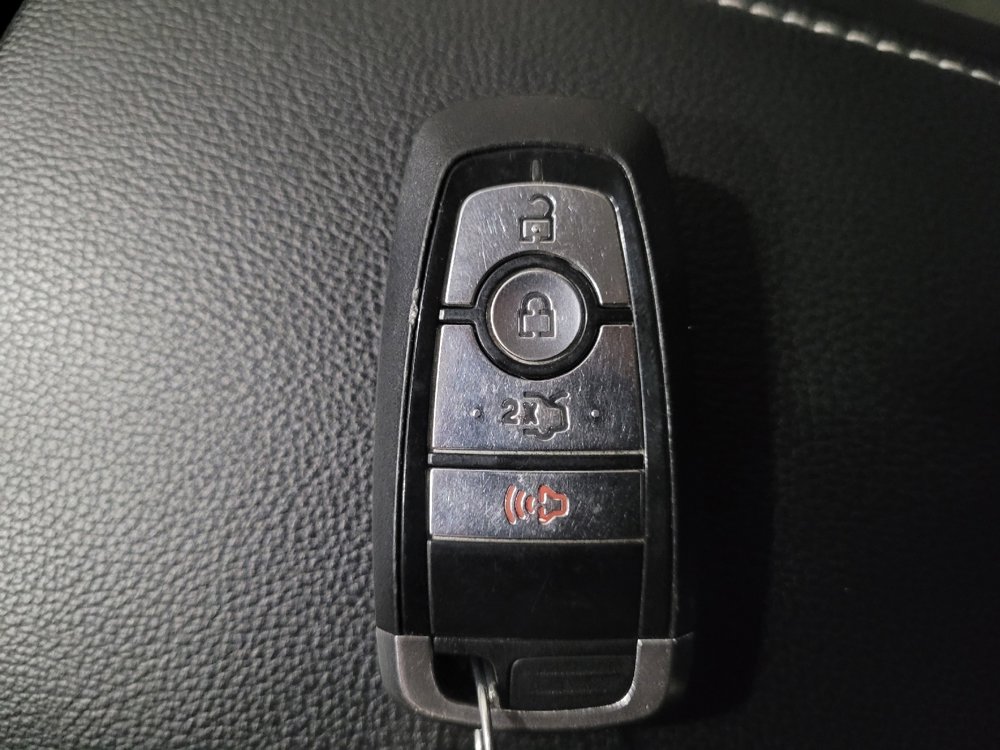 Used 2018 Ford Fusion S image 32