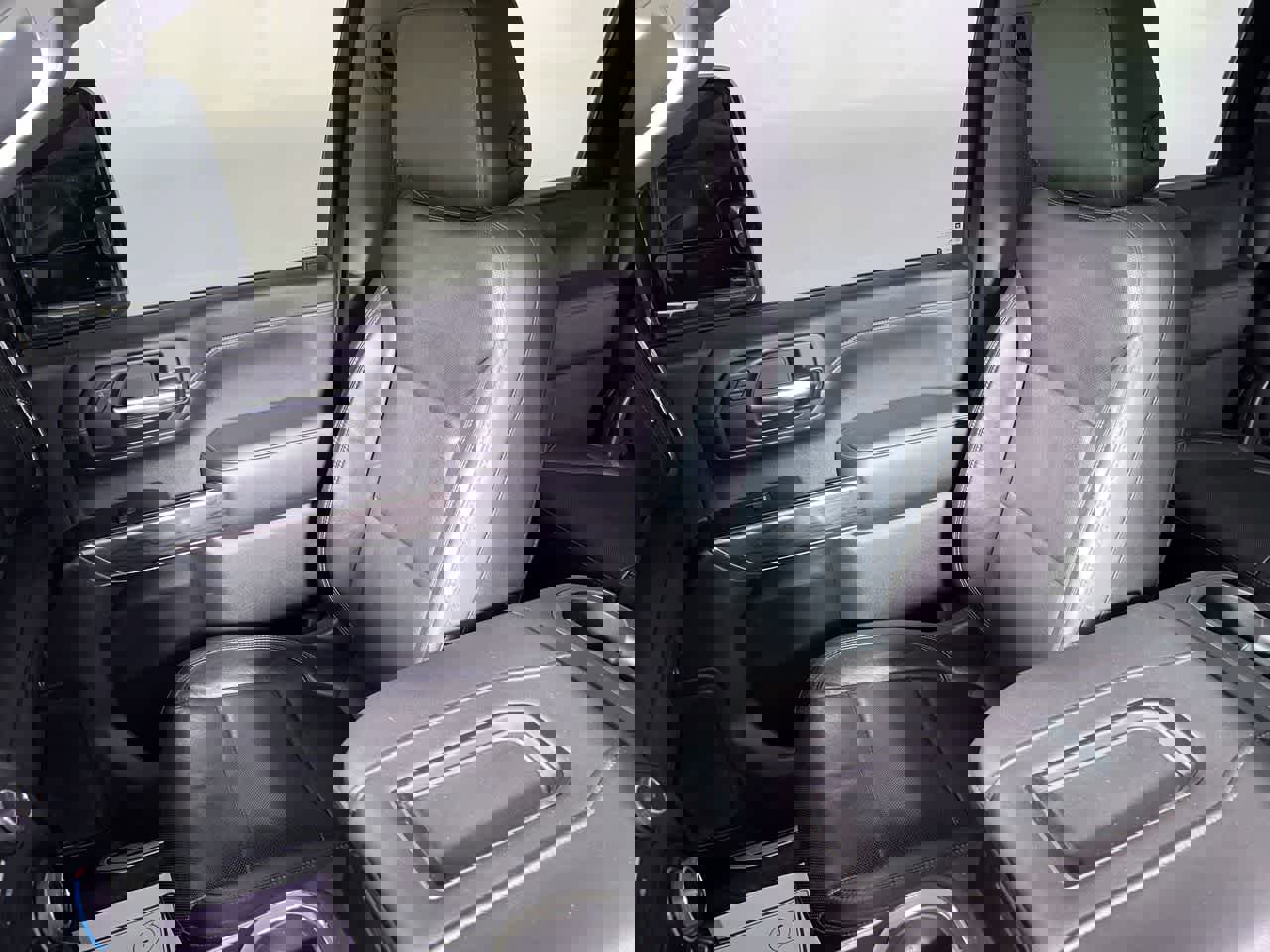 Used 2020 Chevrolet Silverado 2500 LTZ w/ LTZ Plus Package image 25