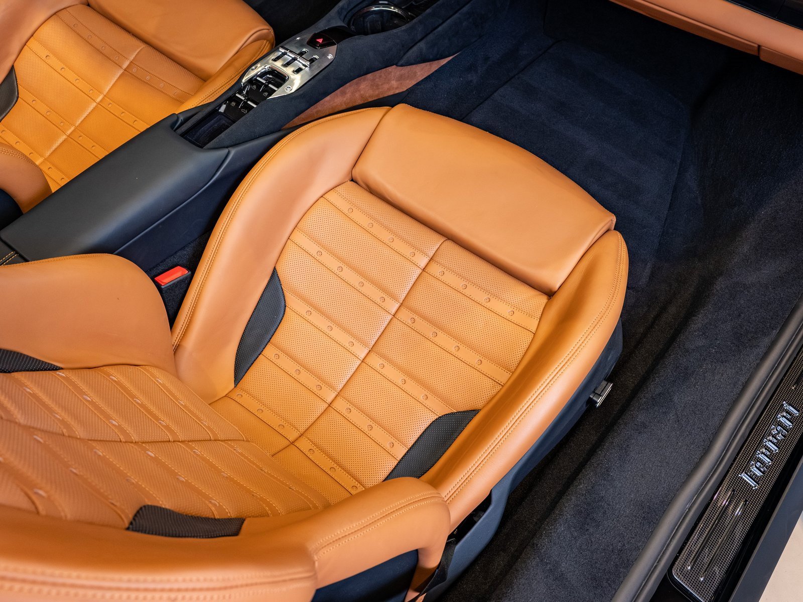 Used 2025 Ferrari 296 GTS image 20