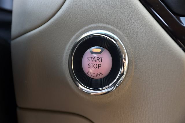 Used 2016 Nissan Pathfinder SL w/ SL Tech Package image 18