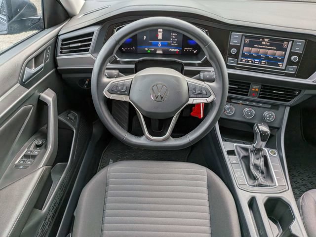 Used 2022 Volkswagen Jetta S FWD image 15