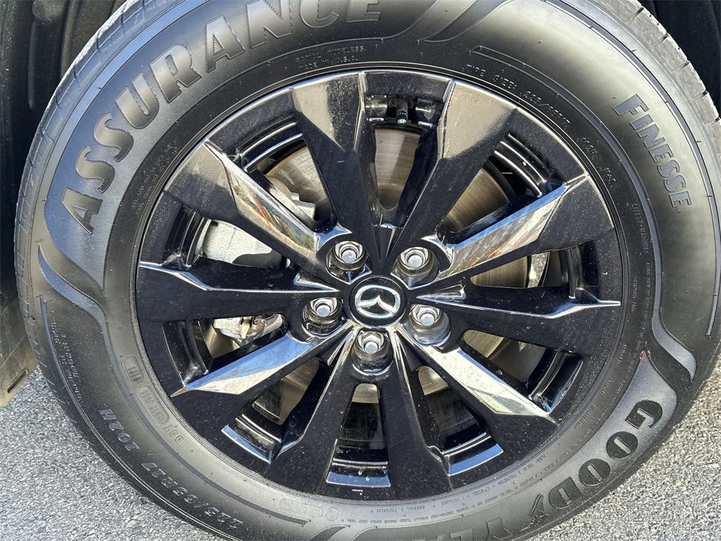 Certified 2025 MAZDA CX-50 2.5 Hybrid w/ Preferred Pkg image 10