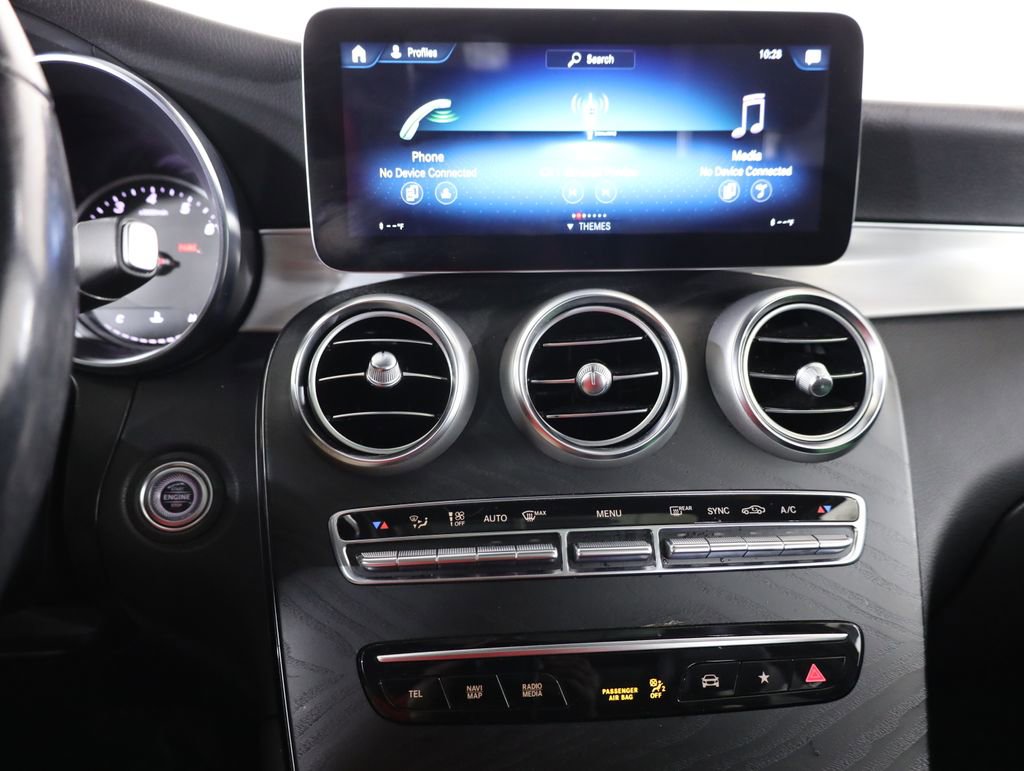 Used 2022 Mercedes-Benz GLC 300 4MATIC image 24