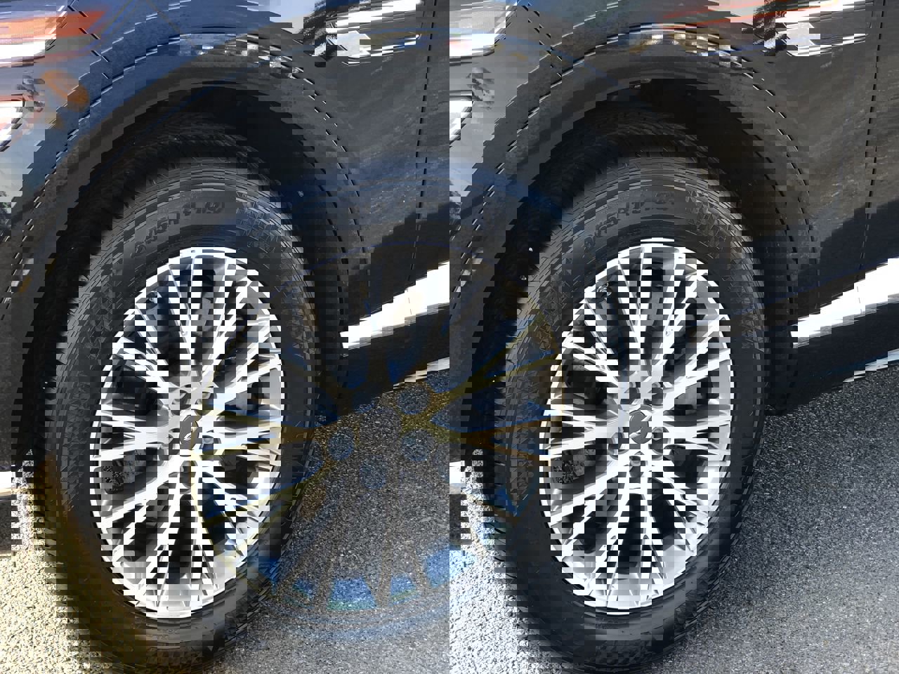 Used 2024 Genesis GV80 2.5T image 2