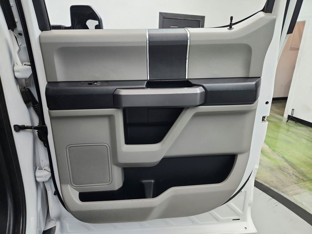 Used 2019 Ford F250 XLT w/ Snow Plow Prep Package AWD/4WD image 56
