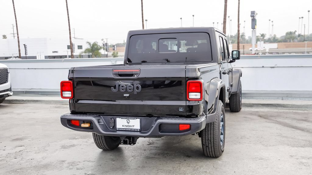 New 2026 Jeep Gladiator Sport AWD/4WD image 9