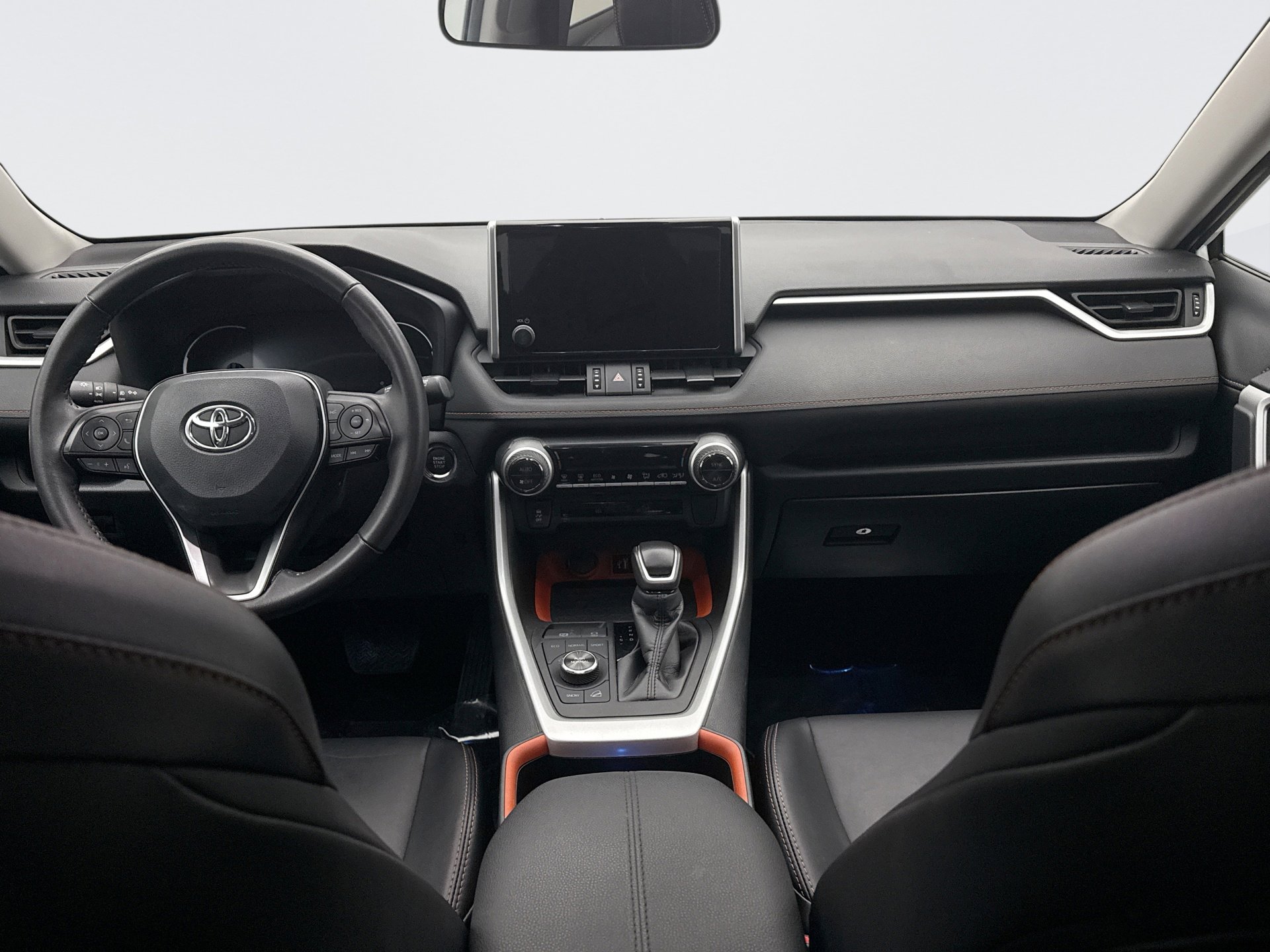 Used 2024 Toyota RAV4 Adventure image 14