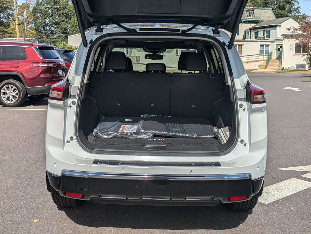 New 2026 Nissan Rogue Platinum w/ Platinum Premium Package image 21