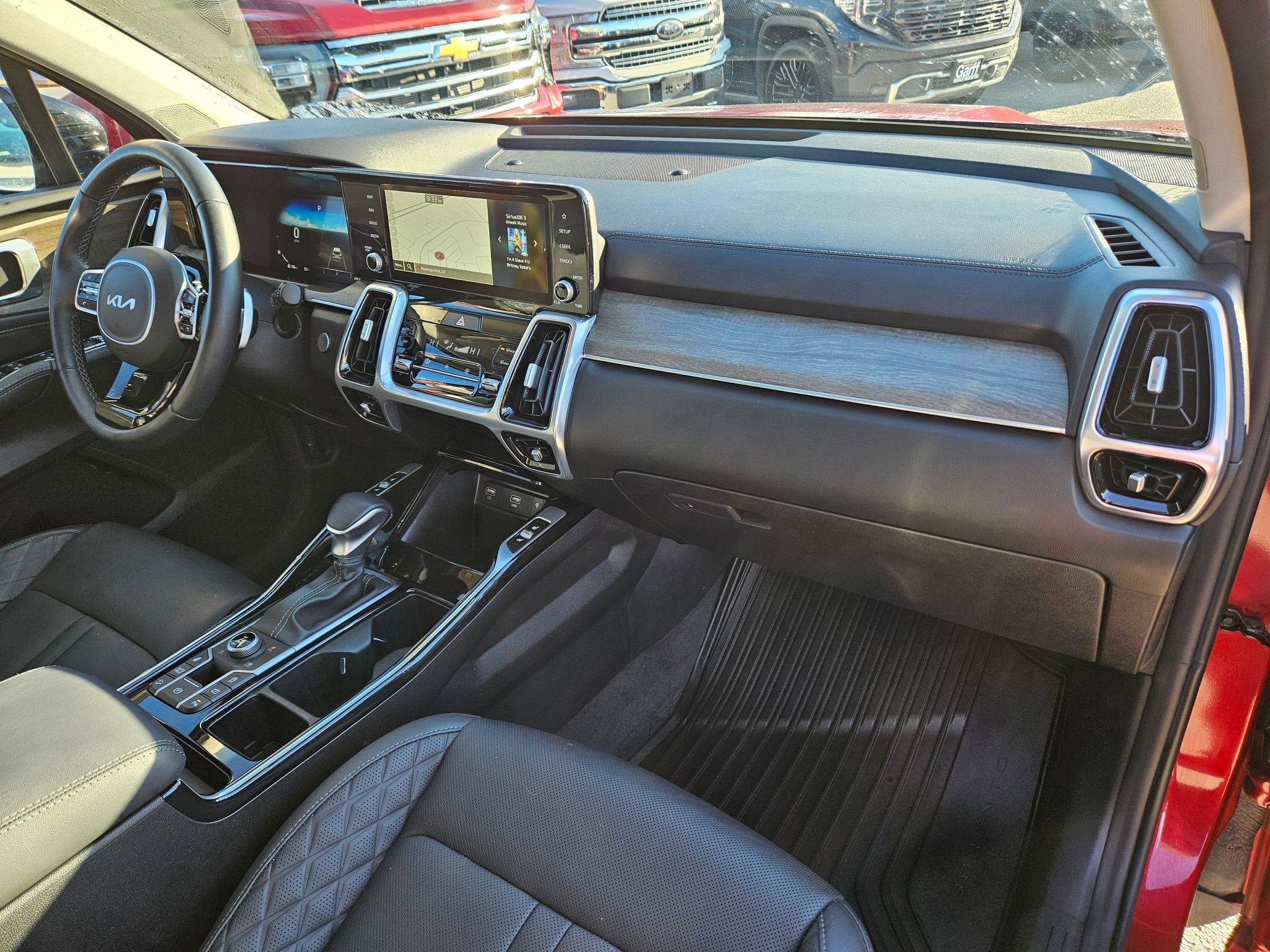 Used 2023 Kia Sorento SX Prestige image 36